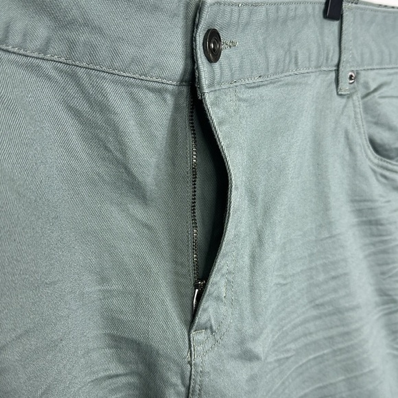 Johnny Bigg Big & Tall Sage Green Colton Print Denim Shorts Men's Size 48 - Picture 6 of 9